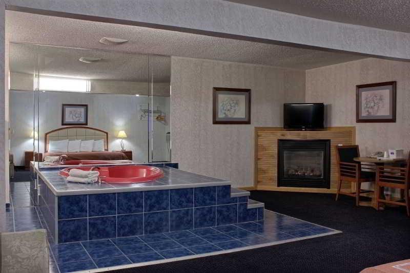 Castle Inn & Suites Niagara Falls Extérieur photo